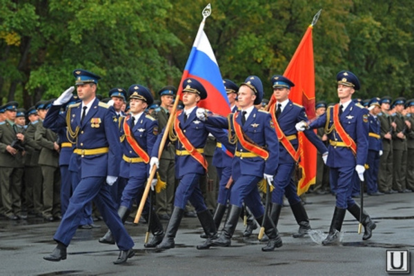 Военное училище штурманов. ЧВВАКУШ военное училище. Парадная форма ЧВВАКУШ. Офицер ЧВВАКУШ. Профессия офицер Российской армии.